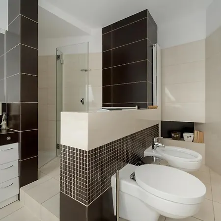 Jasny Dwupoziomowy We Wroclawiu By Renters * Wrocław