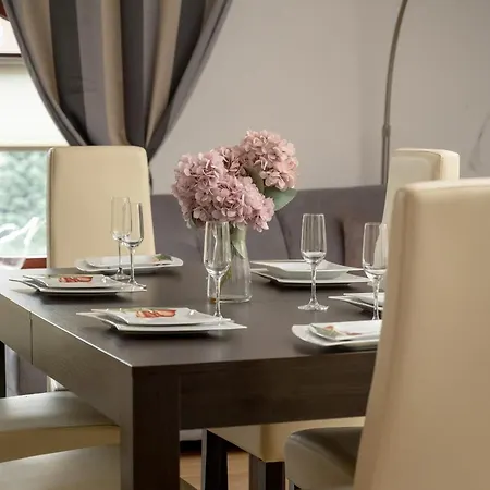 Jasny Dwupoziomowy We Wroclawiu By Renters * Wrocław