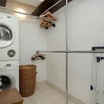 Jasny Dwupoziomowy We Wroclawiu By Renters Breslau