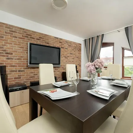 Jasny Dwupoziomowy We Wroclawiu By Renters 아파트 *