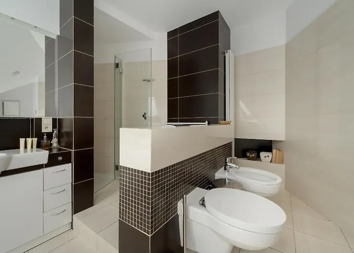 Jasny Dwupoziomowy We Wroclawiu By Renters * 弗罗茨瓦夫