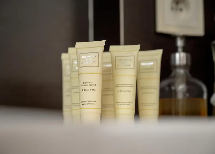 Jasny Dwupoziomowy We Wroclawiu By Renters 公寓