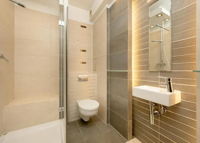 Jasny Dwupoziomowy We Wroclawiu By Renters 公寓 弗罗茨瓦夫