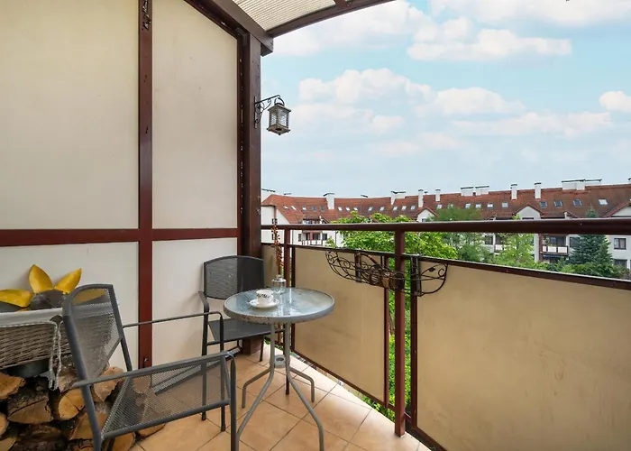 Jasny Dwupoziomowy We Wroclawiu By Renters 公寓